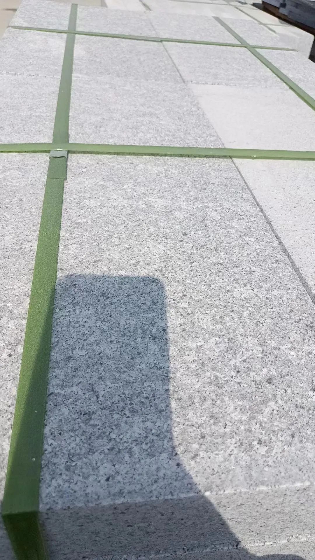 3公分厚300×600石材:芝麻黑、芝麻灰、芝麻白花崗巖種類及價(jià)格(圖17) 3公分厚300×600石材:芝麻黑、芝麻灰、芝麻白花崗巖種類及價(jià)格(圖17)