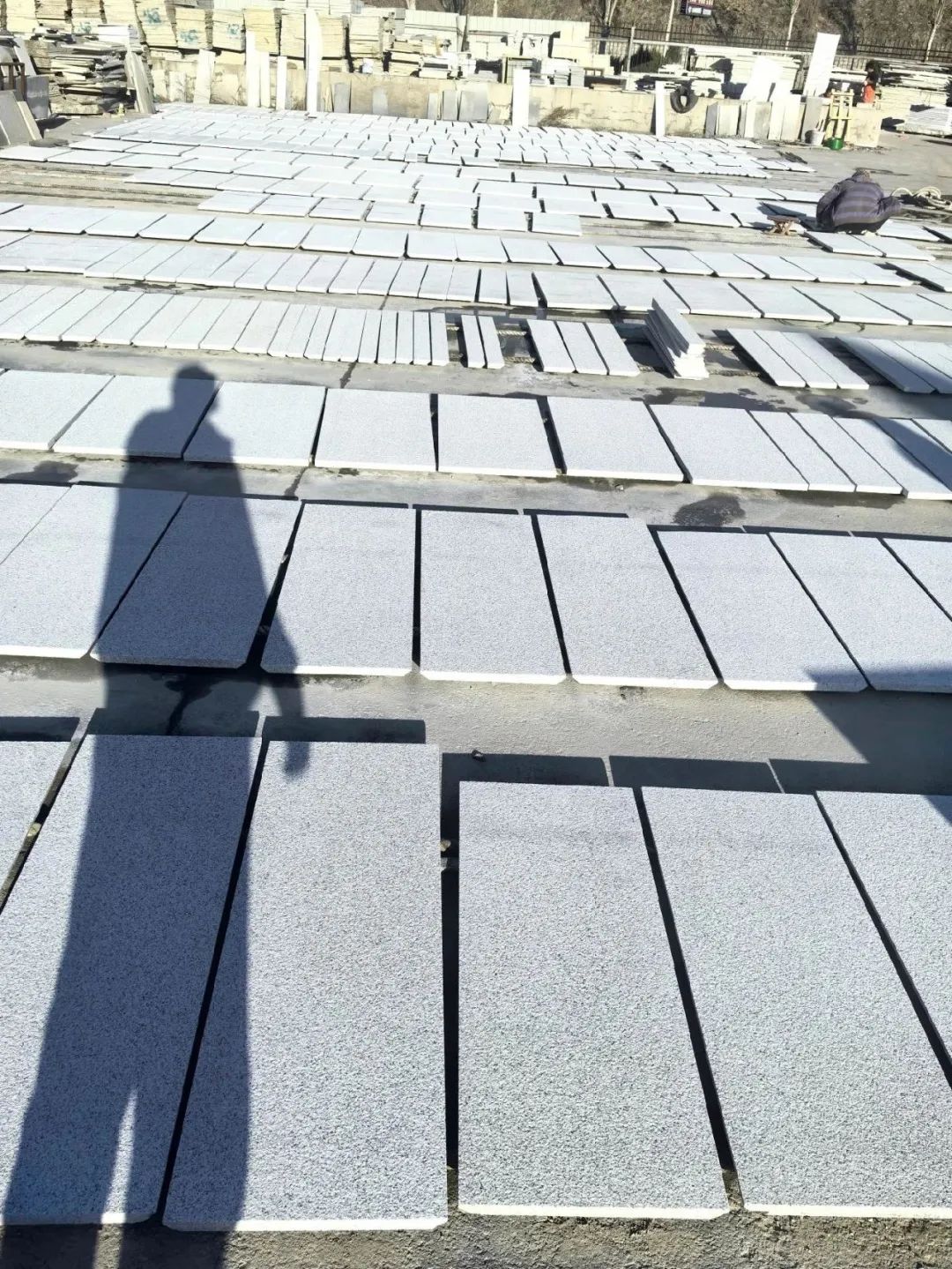 3公分厚300×600石材:芝麻黑、芝麻灰、芝麻白花崗巖種類及價(jià)格(圖28) 3公分厚300×600石材:芝麻黑、芝麻灰、芝麻白花崗巖種類及價(jià)格(圖28)