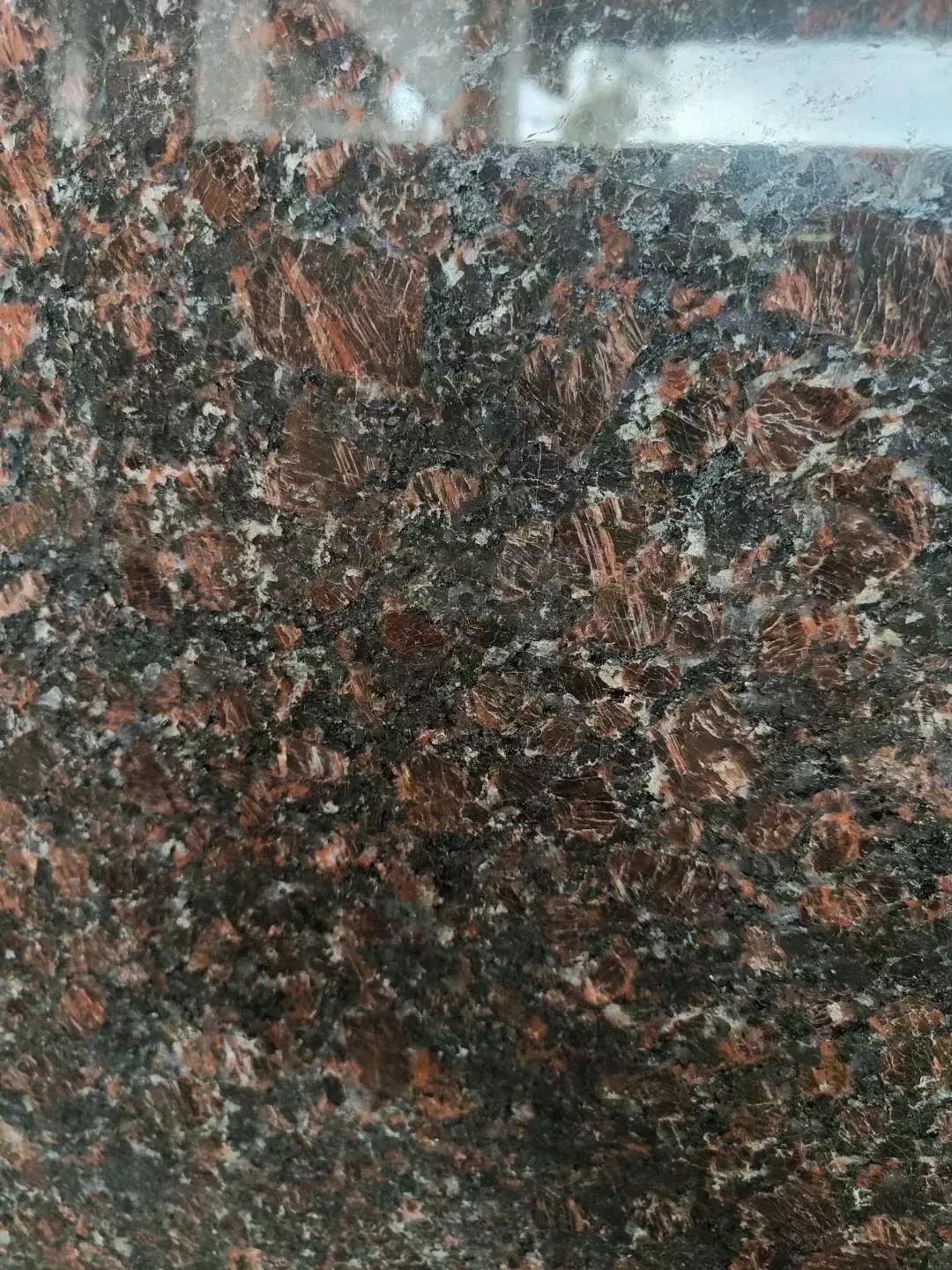 英國(guó)棕石材:黑棕與紅棕石材加工價(jià)格差異的原因分析(圖6) 英國(guó)棕石材:黑棕與紅棕石材加工價(jià)格差異的原因分析(圖6)