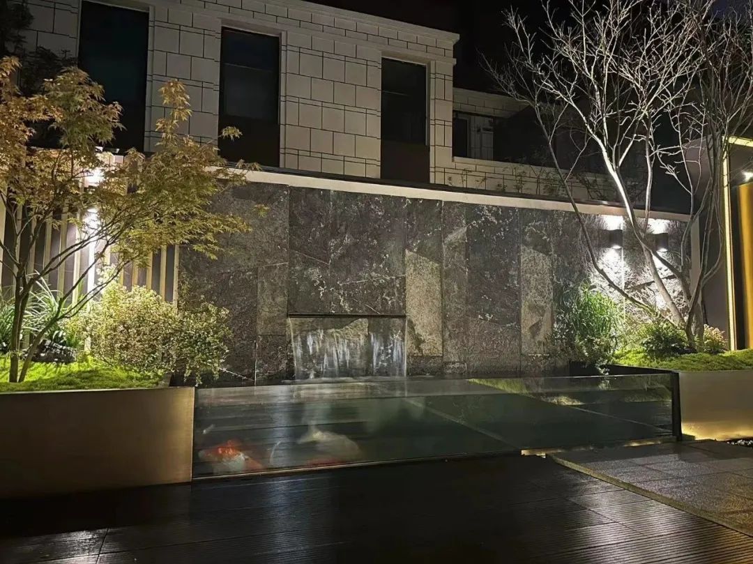 水景石材設計新潮流：黑色石材的魅力與獨特加工工藝(圖14)
