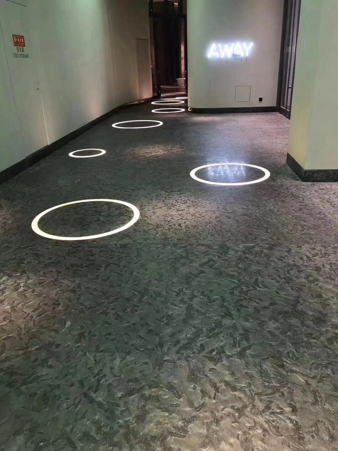 廠家如何平衡范思哲黑大理石量產與藝術性的關系？