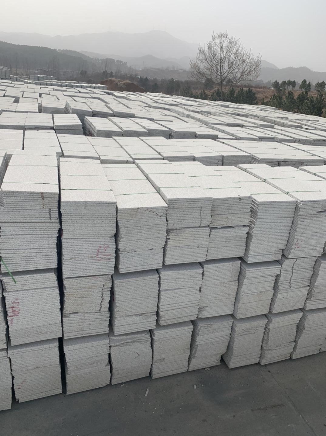 北京白麻石材產地特征與山東白麻差異(圖4) 北京白麻石材產地特征與山東白麻差異(圖4)