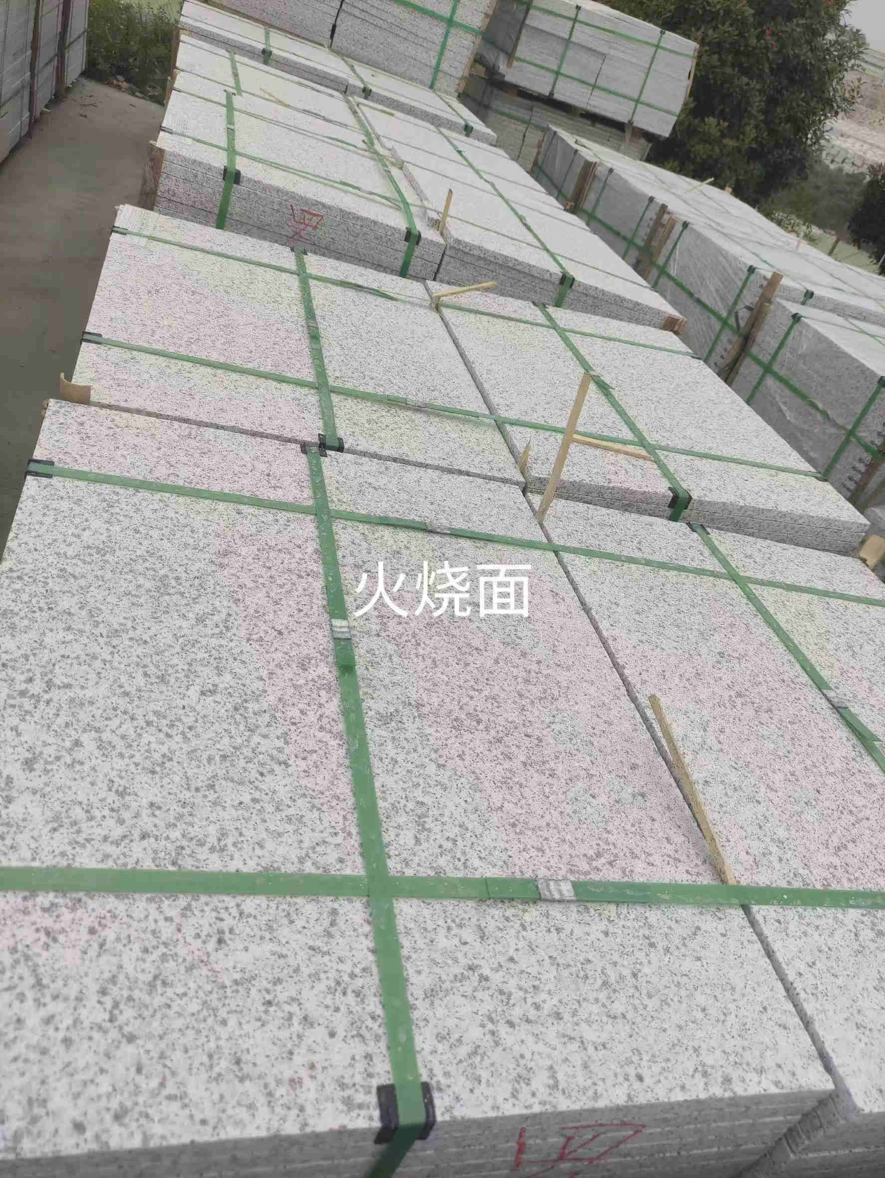 白麻和芝麻白的區別